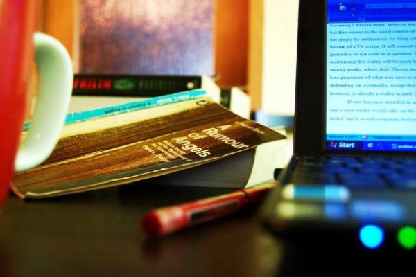 How Students Can Develop Their Academic Writing Skills