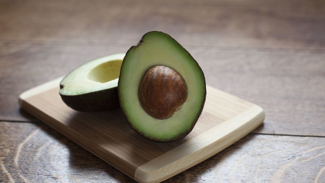 avocado nutrition facts