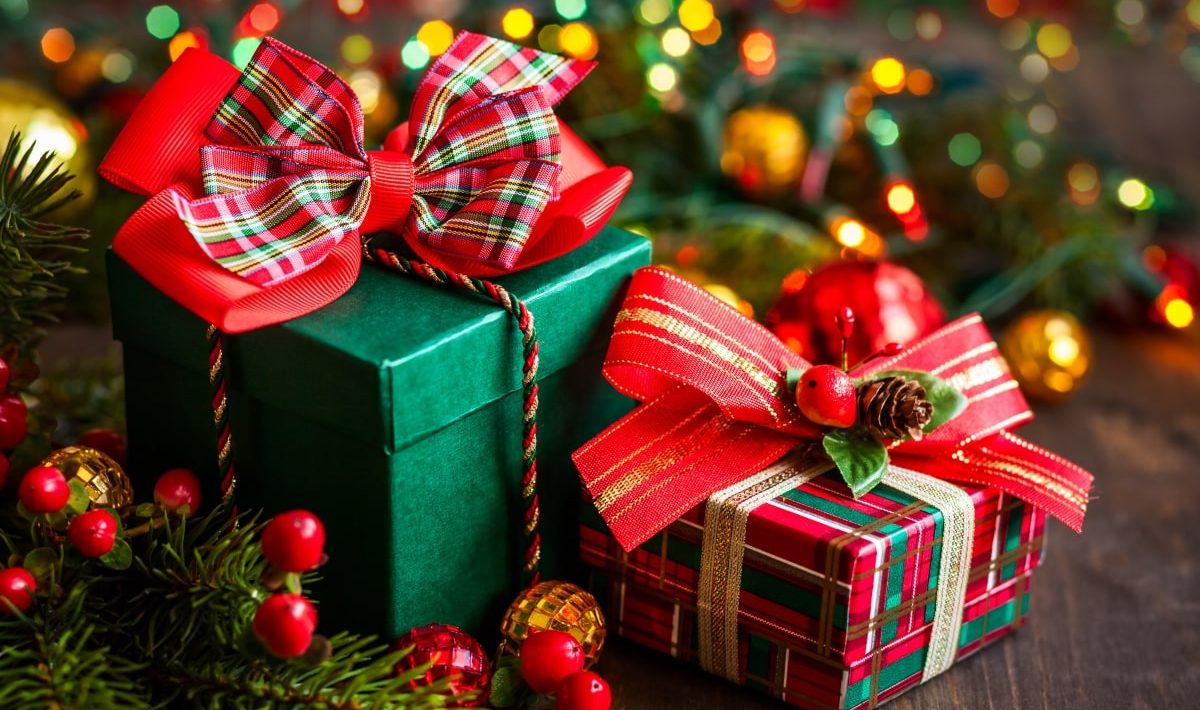 CHRISTMAS GIFTS FOR GEEKS