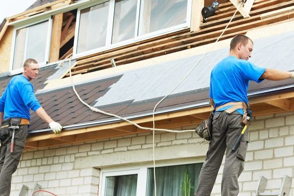 Roofing Contractors Need Software