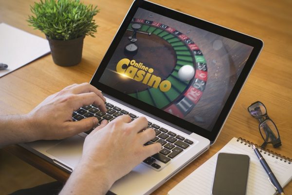 Online Gambling Applications