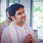 indresh upadhyay wife