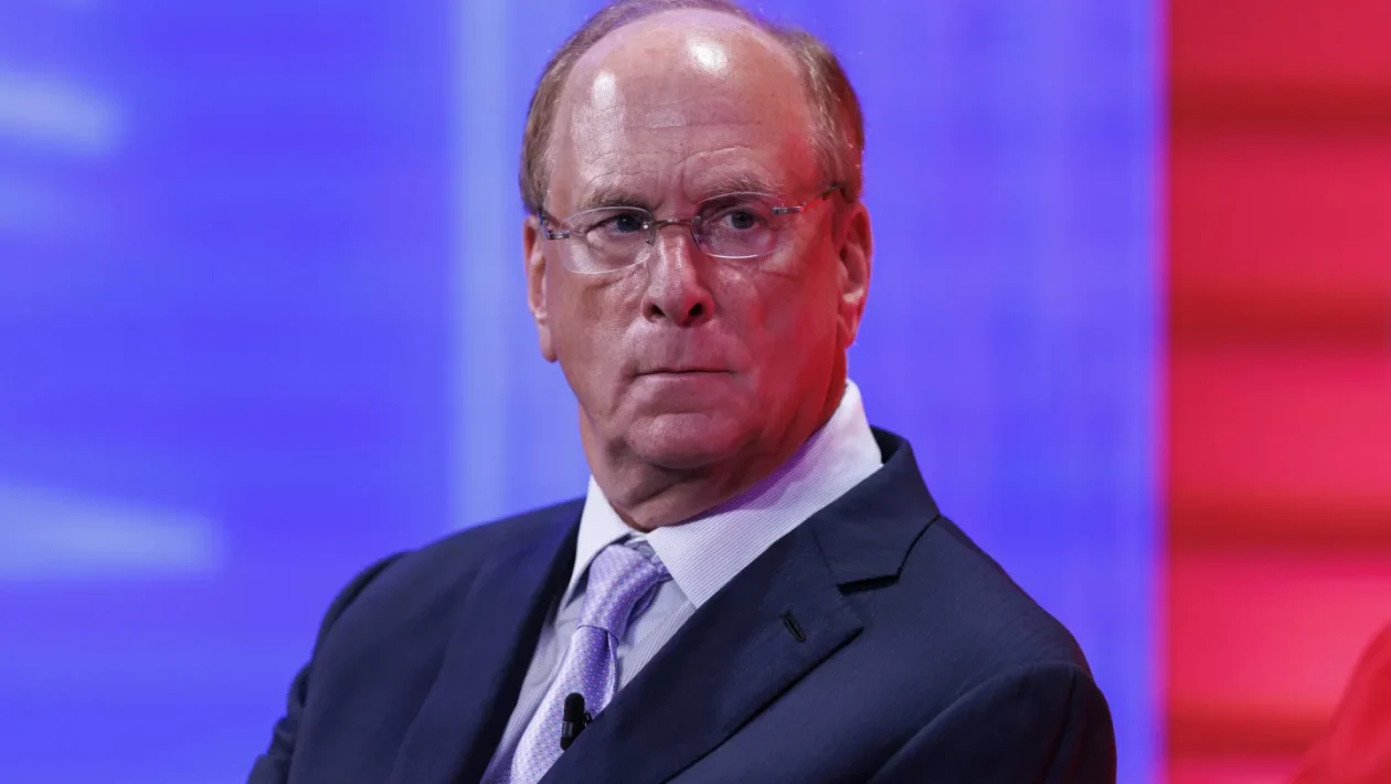larry fink net worth