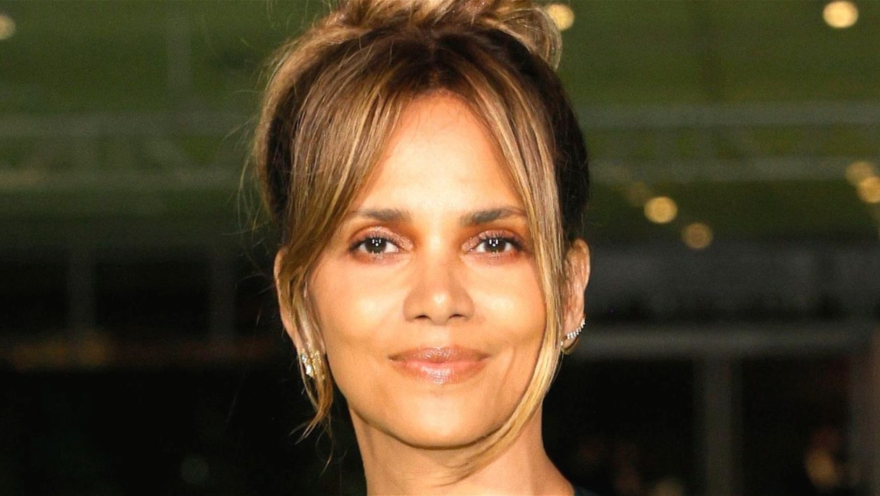 halle berry net worth