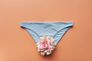 can a yeast infection postpone your period
